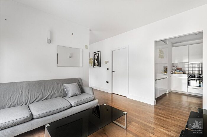 1 Bedroom Flat To Rent In Weymouth Street, Fitzrovia, W1W