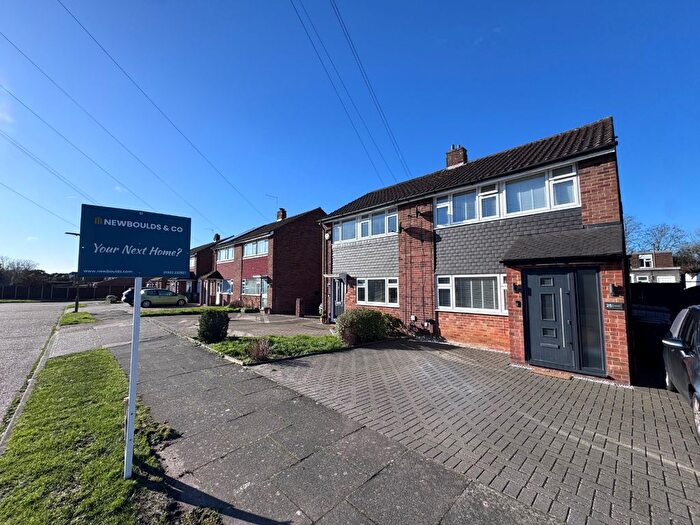 4 Bedroom Semi Detached House For Sale In Western Drive, Shepperton, TW17