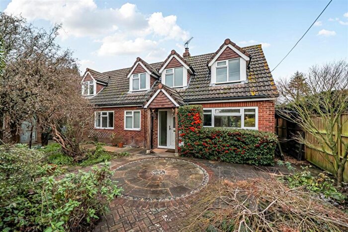5 Bedroom Detached House For Sale In Peppard Road, Sonning Common, Reading, RG4