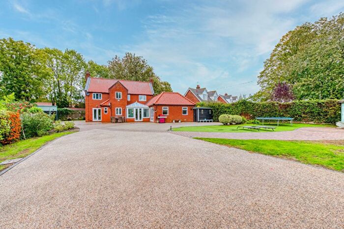 4 Bedroom Detached House For Sale In Tanns Lane, North Lopham, IP22
