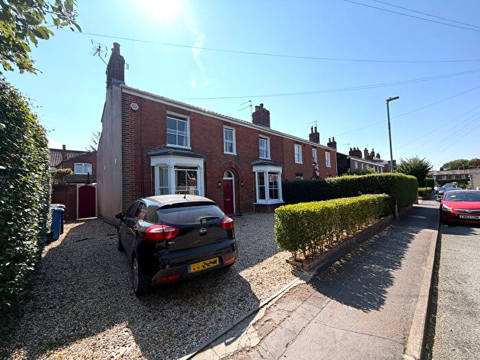 4 Bedroom Semi-Detached House To Rent In Victoria Street, Norwich, NR1