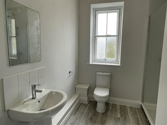 1 Bedroom Flat To Rent In The Chipping, Wotton-Under-Edge, GL12