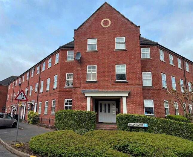 2 Bedroom Flat To Rent In Flat Silken Court, Marlborough Road, CV11