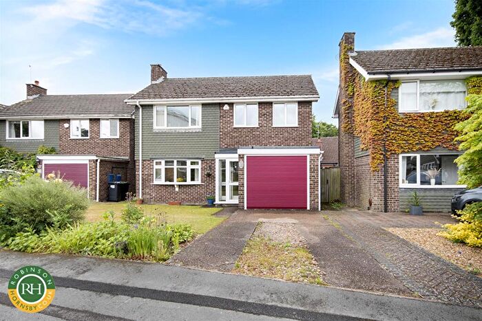 4 Bedroom House For Sale In Shardlow Gardens, Doncaster, DN4