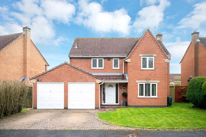 4 Bedroom Detached House For Sale In Robin Close, Oakham, LE15