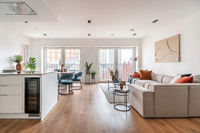 1 Bedroom Flat To Rent In Exchange Gardens, London, SW8