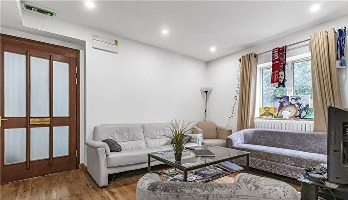 2 Bedroom Apartment To Rent In Abercorn Place, St John's Wood, NW8