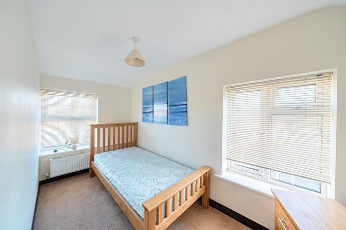 2 Bedroom Apartment To Rent In High Street, Waddesdon, HP18
