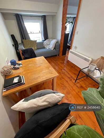 1 Bedroom Flat To Rent In Kentish Town Road, London, NW1