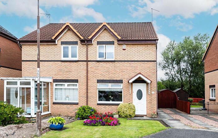 2 Bedroom Semi-Detached House For Sale In Woodville Court, Broxburn, EH52