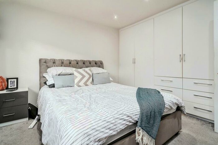 3 Bedroom Terraced House For Sale In The Croft, Broxbourne, EN10