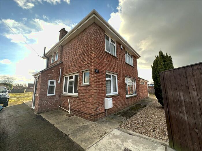 4 Bedroom Detached House To Rent In Church Lane, Bradwell, Great Yarmouth, Norfolk, NR31