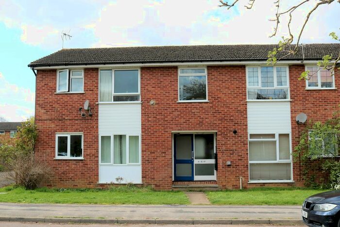 2 Bedroom Flat To Rent In Berkeley Road, Thame, OX9