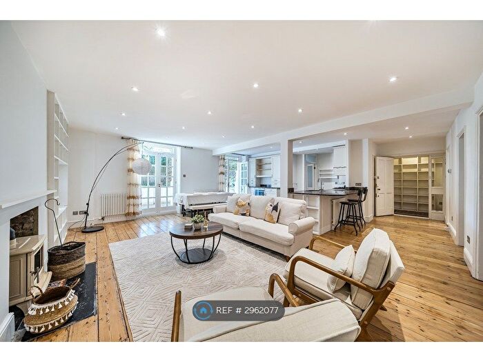 2 Bedroom Flat To Rent In Lee Terrace, London, SE3