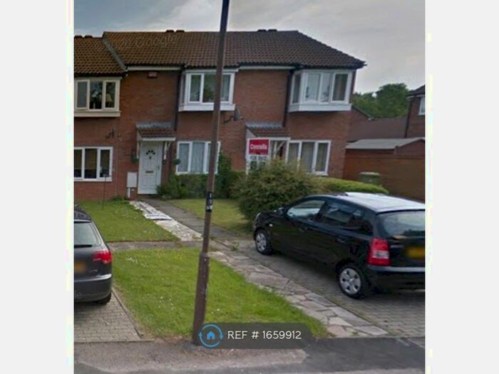 2 Bedroom Terraced House To Rent In Sunningdale Way, Bletchley, Milton Keynes, MK3