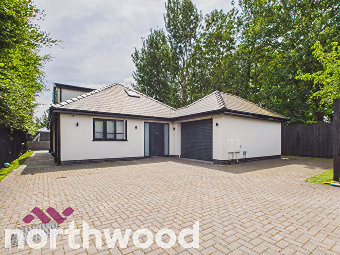 4 Bedroom Detached House For Sale In Knob Hall Lane, Southport, PR9