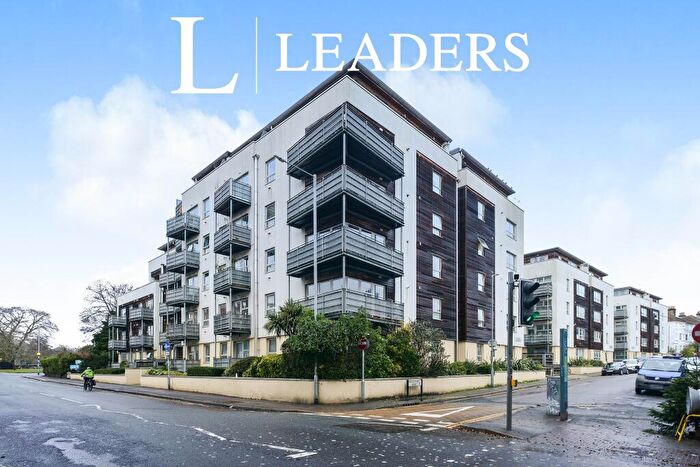 1 Bedroom Apartment To Rent In Springfield Road, BN1