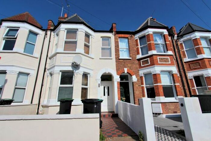 5 Bedroom Terraced House To Rent In Rutland Gardens, Harringay N4