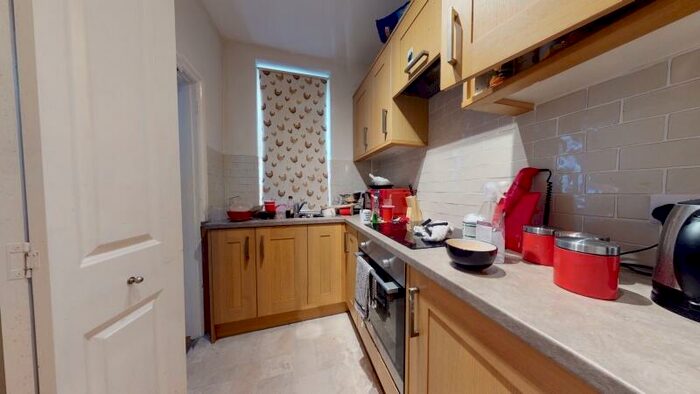 2 Bedroom Terraced House To Rent In Harold Terrace, Hyde Park, Leeds, LS6