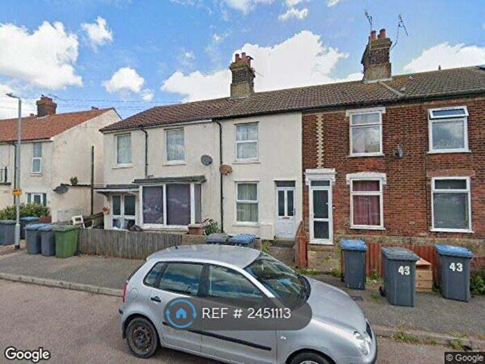 3 Bedroom Terraced House To Rent In Orford Rd, Felixstowe, IP11