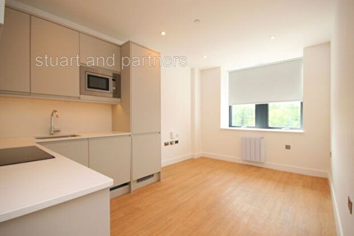 1 Bedroom Property To Rent In Perrymount Road, Haywards Heath, RH16