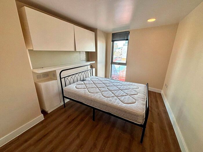1 Bedroom Flat To Rent In Navigation Street, Birmingham, B5