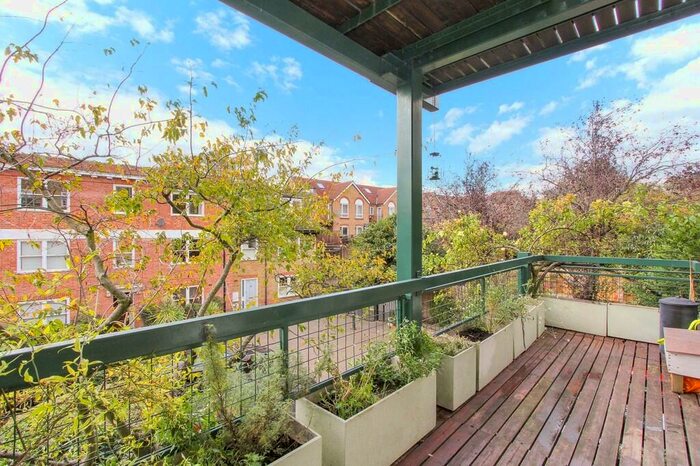 2 Bedroom Apartment To Rent In Timbrell Place, Rotherhithe Street, SE16