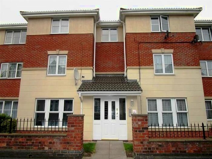 2 Bedroom Flat To Rent In Princes Gate, West Bromwich, B70