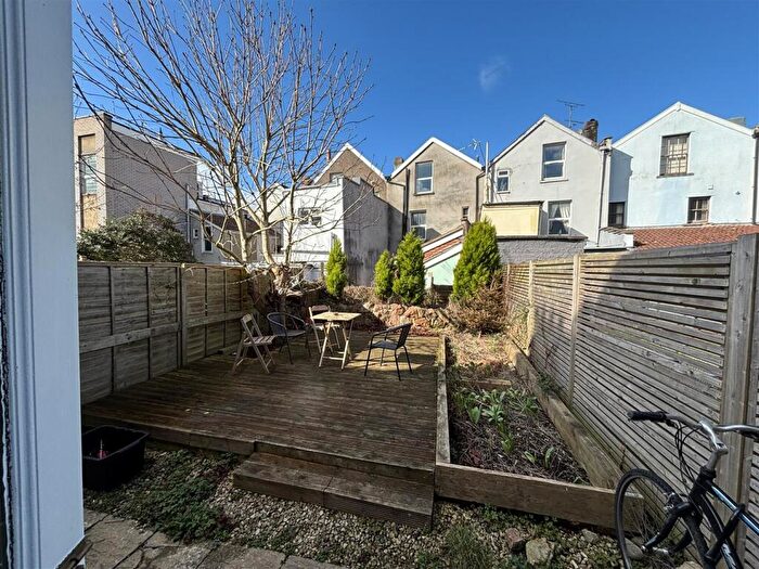 4 Bedroom Terraced House To Rent In North Road, St. Andrews, BS6