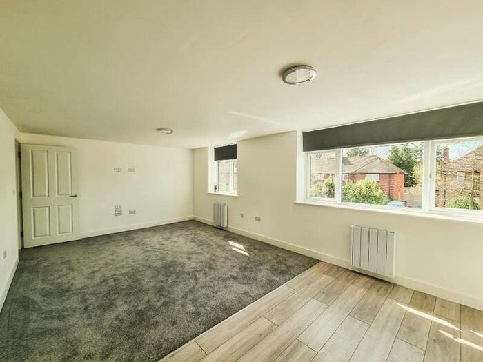 1 Bedroom Apartment To Rent In St Albans Road Watford, WD24