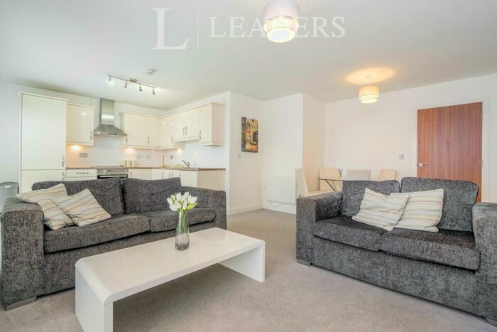 2 Bedroom Apartment To Rent In Handbridge Square, Chester, CH1