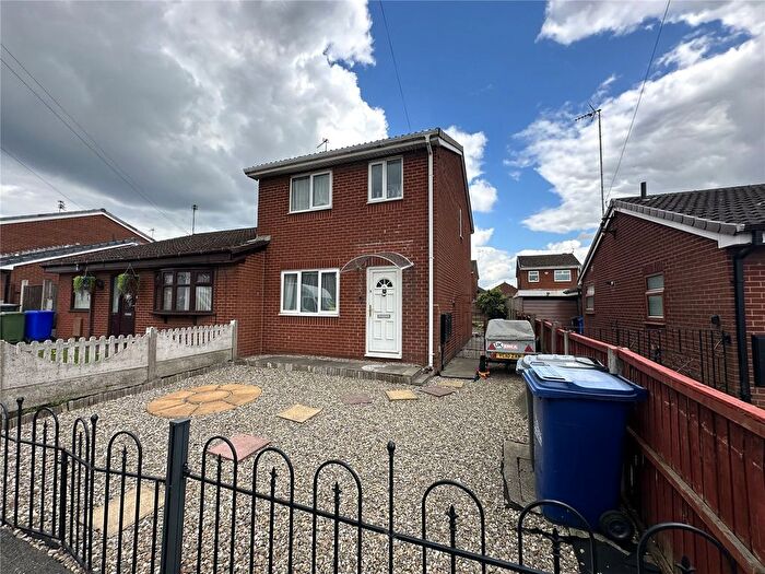 3 Bedroom Semi-Detached House For Sale In Egypt Street, Widnes, Cheshire, WA8