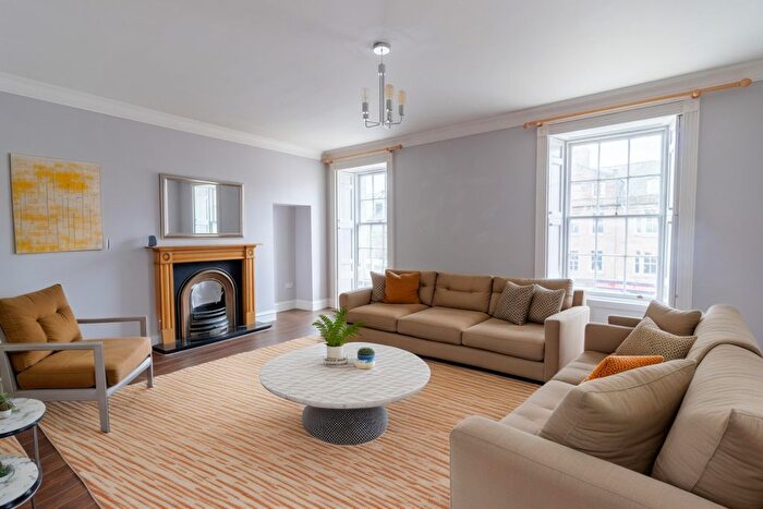 2 Bedroom Flat For Sale In High Street, Montrose, DD10