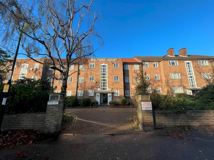2 Bedroom Flat To Rent In Malford Court, The Drive, South Woodford, London, E18