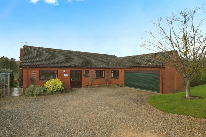 4 Bedroom Detached Bungalow For Sale In Lockhill, Upper Sapey, Worcester, WR6