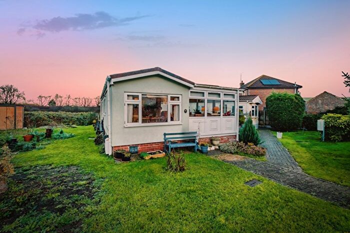 1 Bedroom Property For Sale In Countryside Farm Park, Church Lane, Upper Beeding, West Sussex, BN44