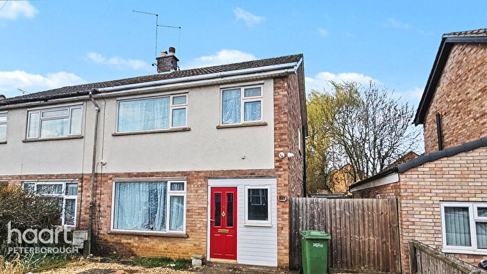 3 Bedroom Semi Detached House For Sale In St Pauls Road, Peterborough, PE1