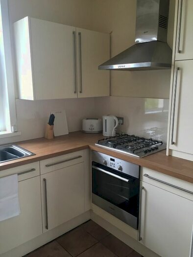 2 Bedroom Flat To Rent In Hilton Drive, Hilton, Aberdeen, AB24