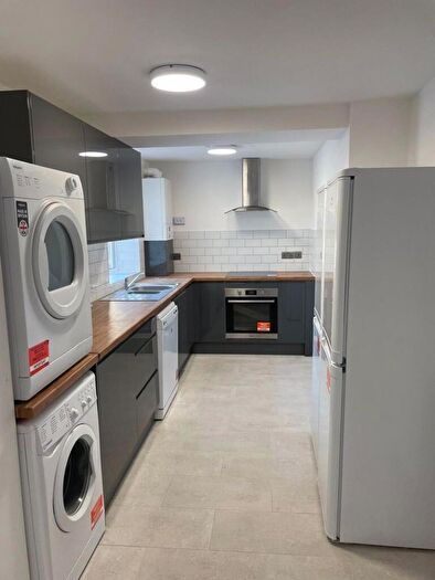 5 Bedroom Detached House To Rent In Bradfield Street, Liverpool, L7