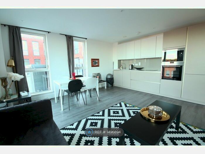 1 Bedroom Flat To Rent In Gaumont Place, London, SW2