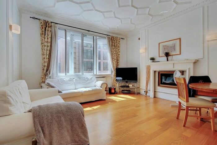 4 Bedroom Flat For Sale In Evelyn Mansions, Carlisle Place, Westminster, London, SW1P
