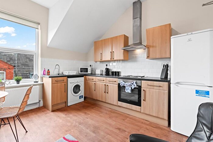 1 Bedroom Apartment To Rent In , NG7