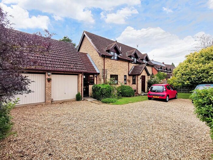 4 Bedroom Detached House For Sale In Peasenhall Road, Walpole, IP19