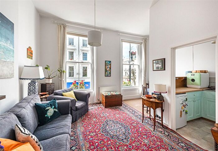 1 Bedroom Flat For Sale In Winchester Street, London, SW1V