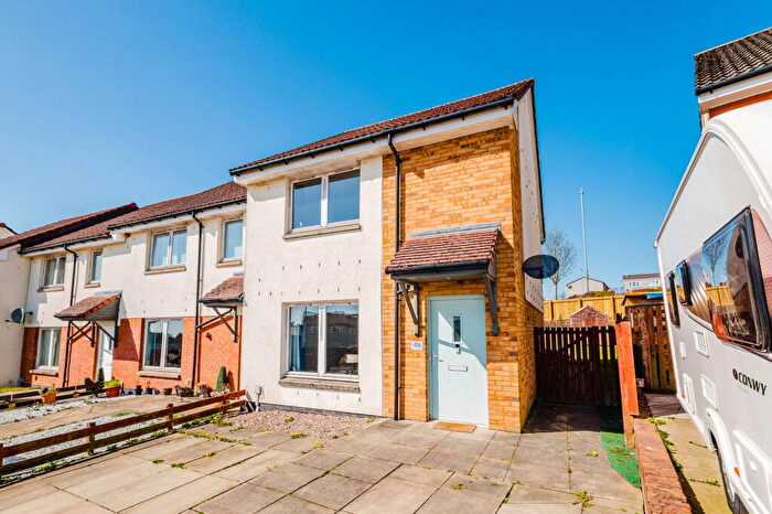 2 Bedroom End Of Terrace House For Sale In Lindsay Gardens, Kilmarnock, Ayrshire And Arran, KA3