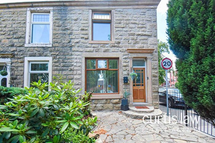 3 Bedroom End Of Terrace House For Sale In Whalley Road, Accrington, BB5