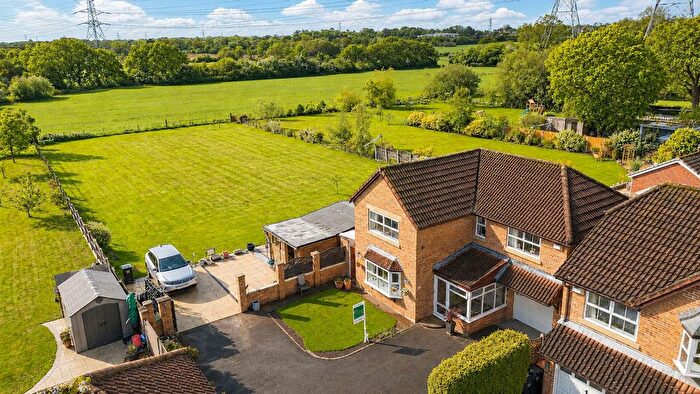 4 Bedroom Property For Sale In Ridgeway Close, Great Sutton, CH66