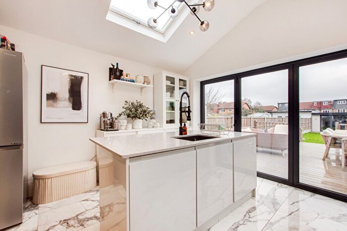 3 Bedroom Terraced House For Sale In Old Farm Avenue, Sidcup, DA15