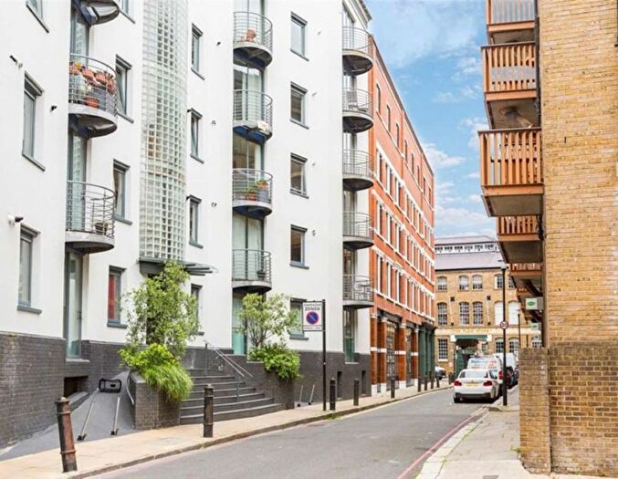 2 Bedroom Flat To Rent In Three Oak Lane, London, SE1