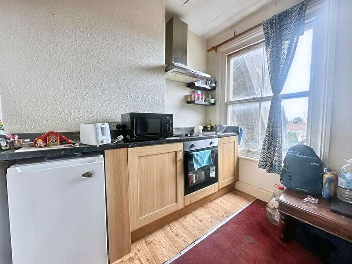 1 Bedroom Flat To Rent In Gloucester Road, Avonmouth, Bristol, BS11